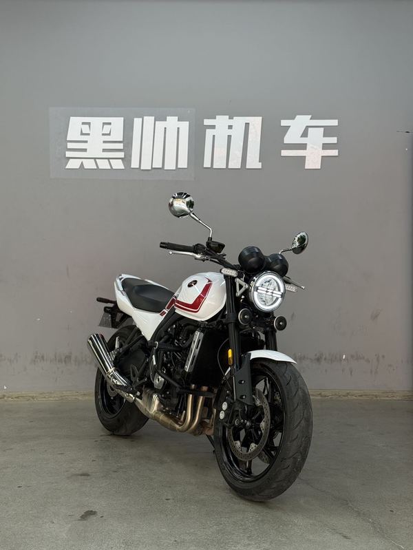 张雪机车 500F