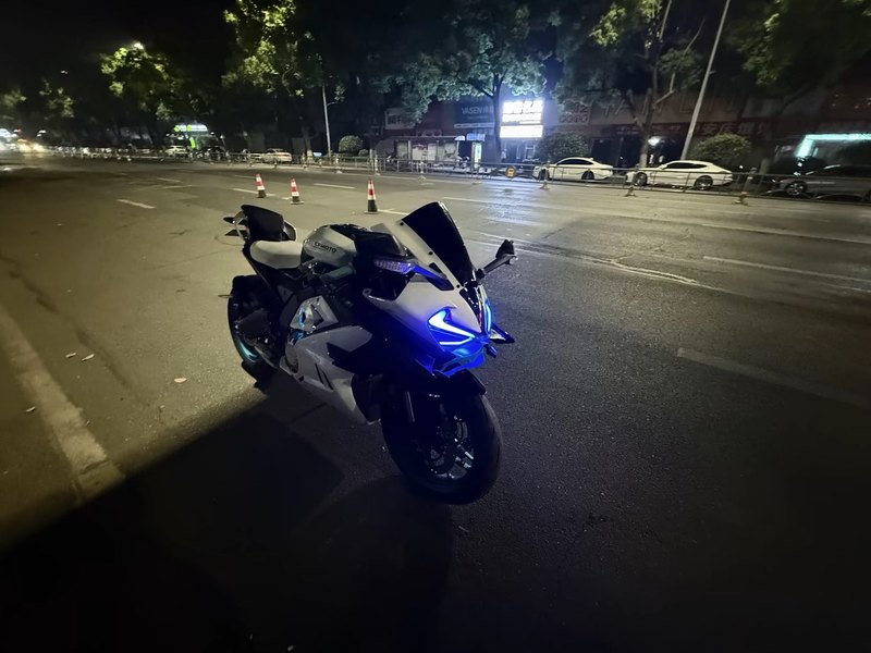 春风 675SR