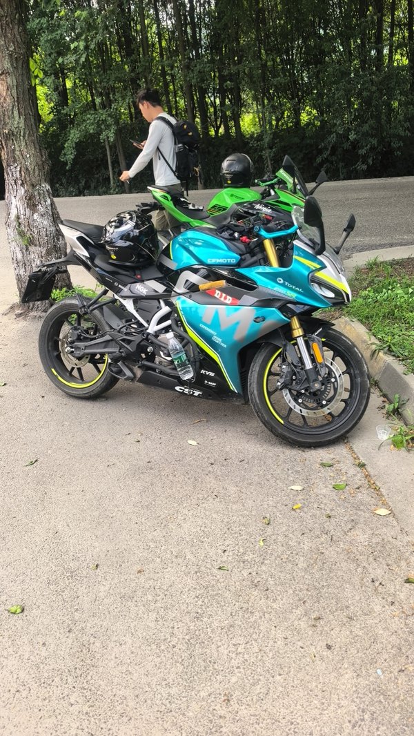 春风 250SR