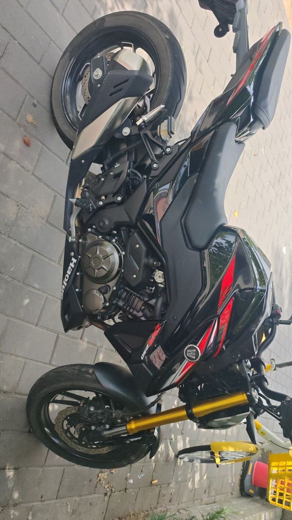豪爵 DR250