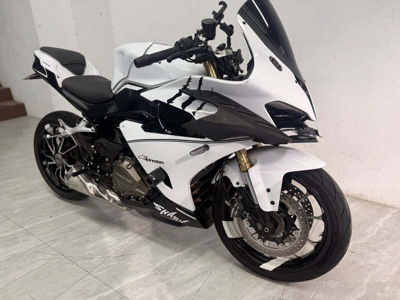 QJMOTOR 赛450