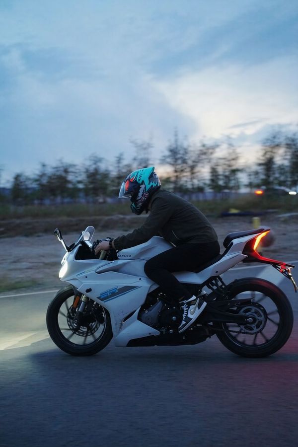 春风 250SR