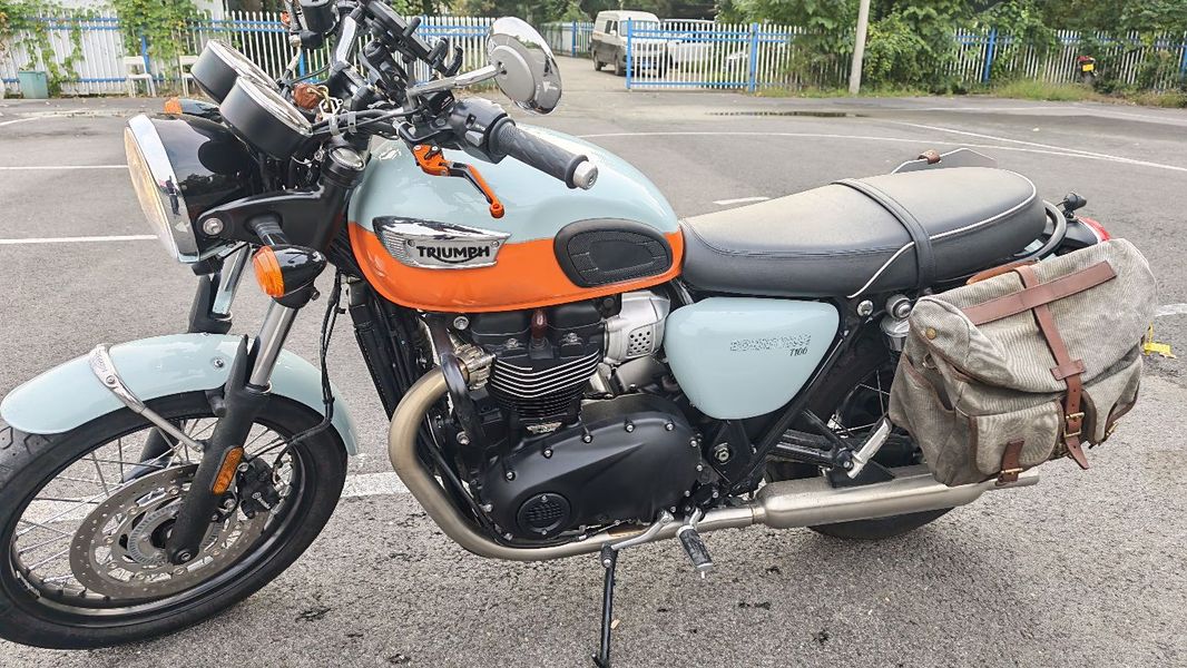 凯旋 Bonneville T100