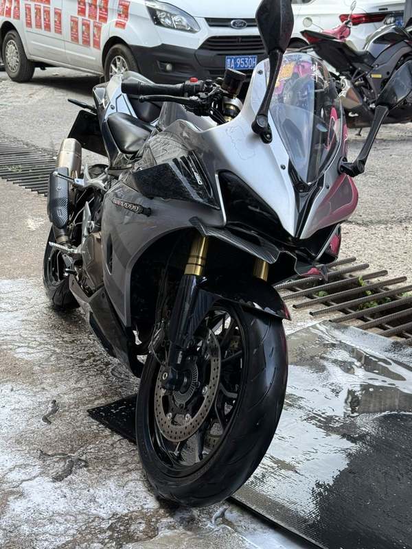 QJMOTOR 赛450