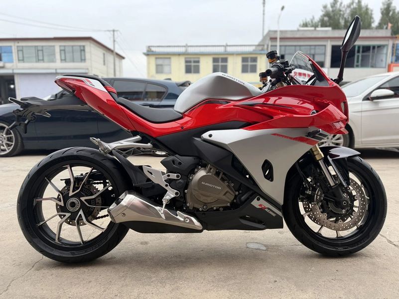 QJMOTOR 赛450