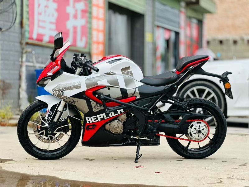 QJMOTOR 赛250