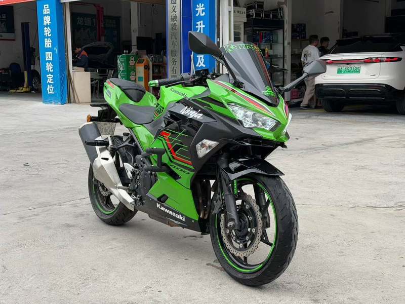 川崎 Ninja 400