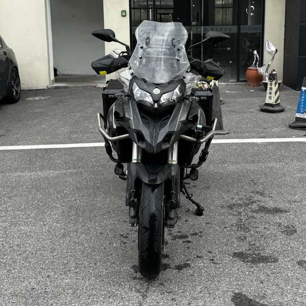 贝纳利 金鹏 TRK502