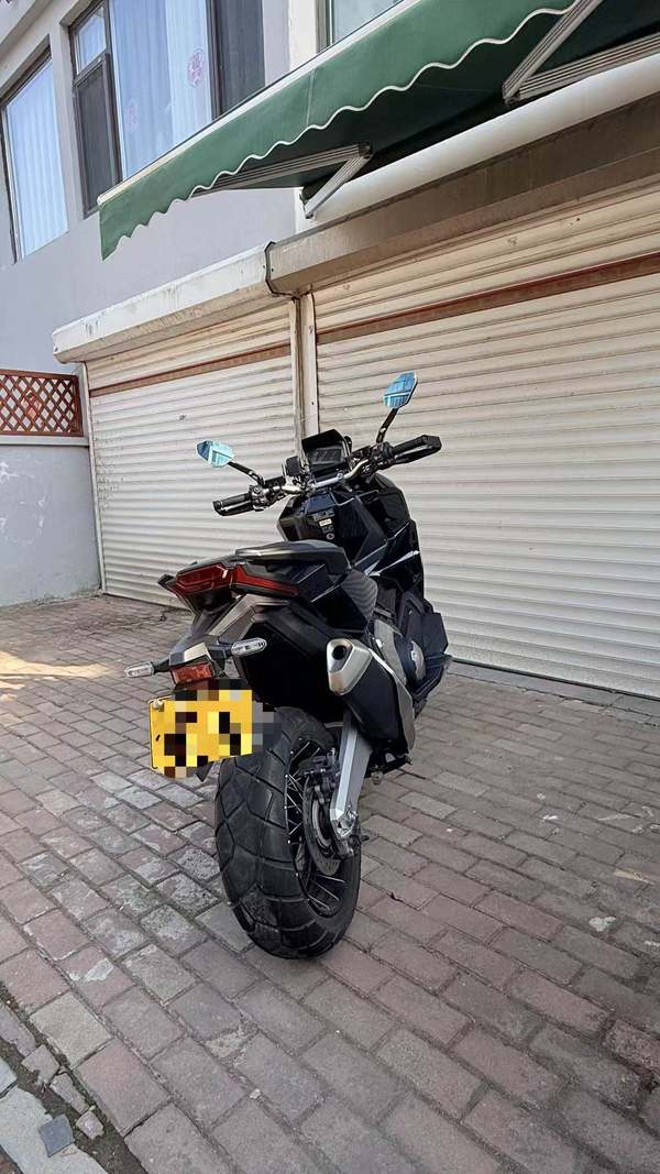 本田DREAMWING X-ADV 750