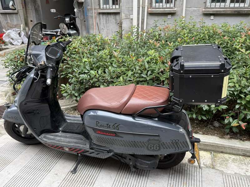 维多利亚 Seventies 150i
