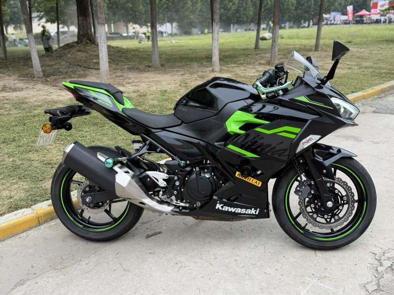 川崎 Ninja 400