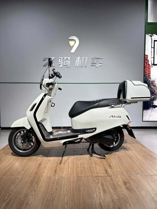 新大洲本田 NS125LA