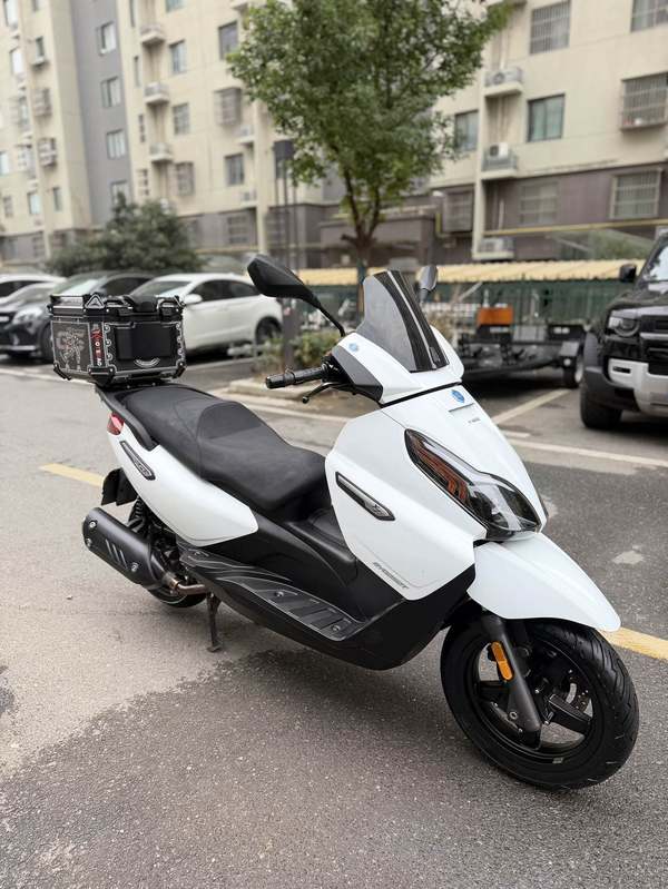 宗申比亚乔 X7