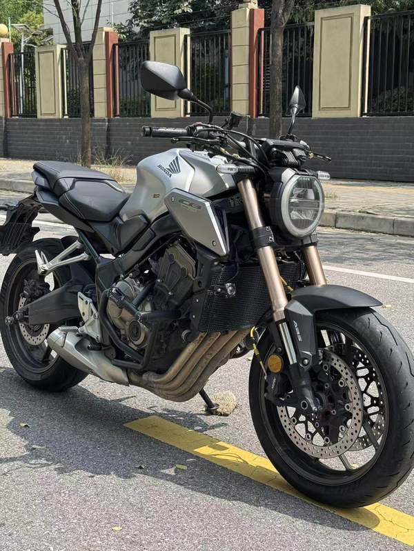本田DREAMWING CB650R 
