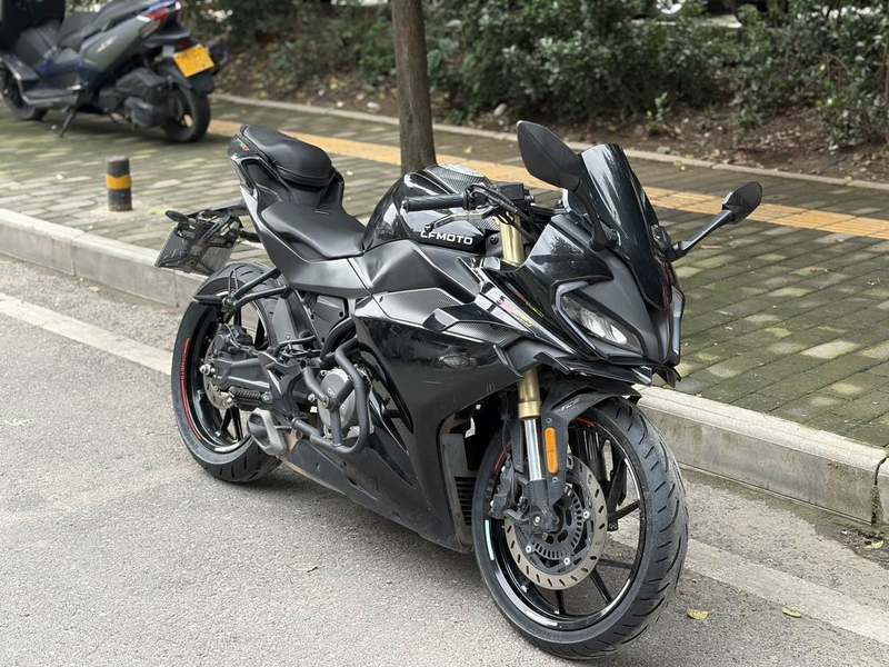 春风 250SR