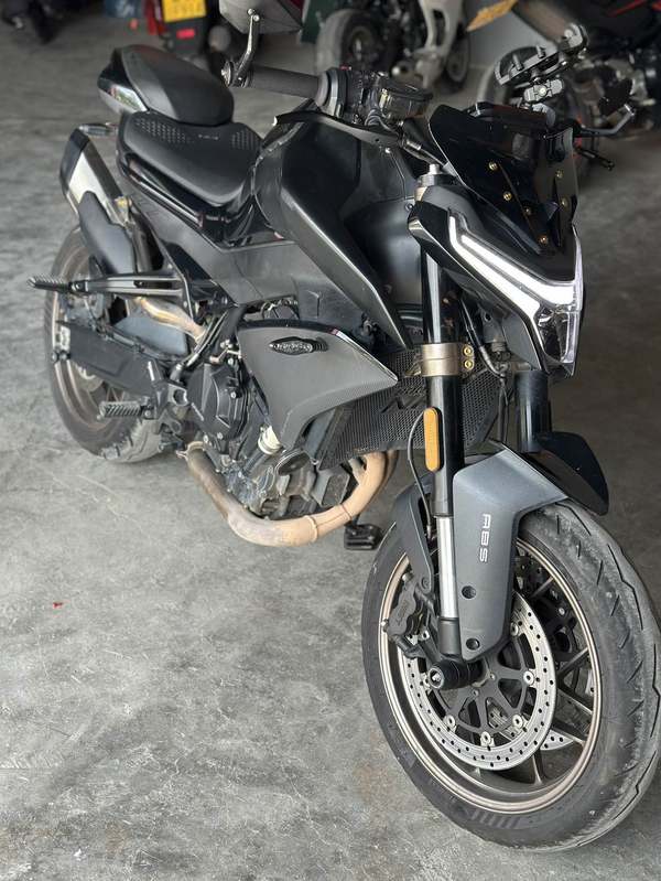 春风 800NK