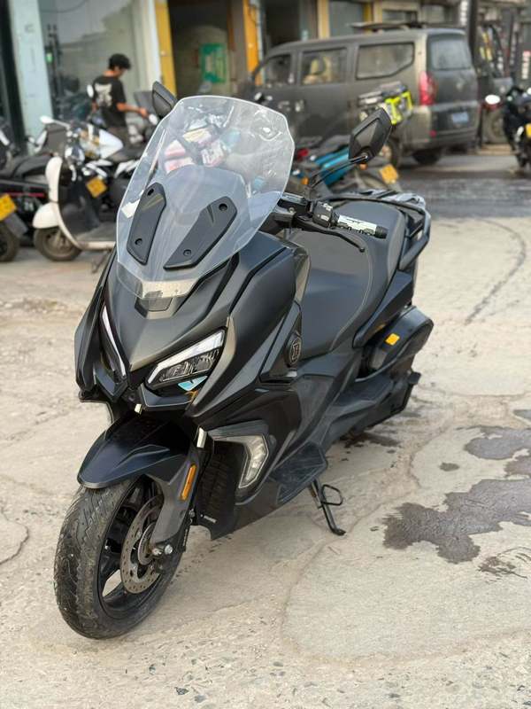 QJMOTOR 鸿350