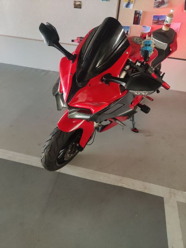 QJMOTOR 赛600