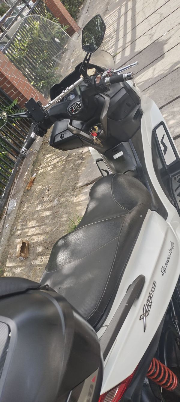 光阳 赛艇 S250