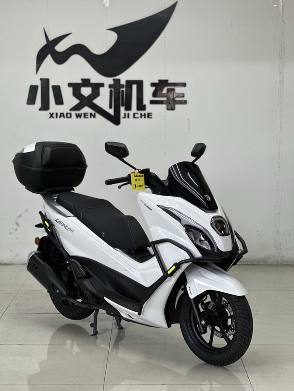 豪爵 UFR150