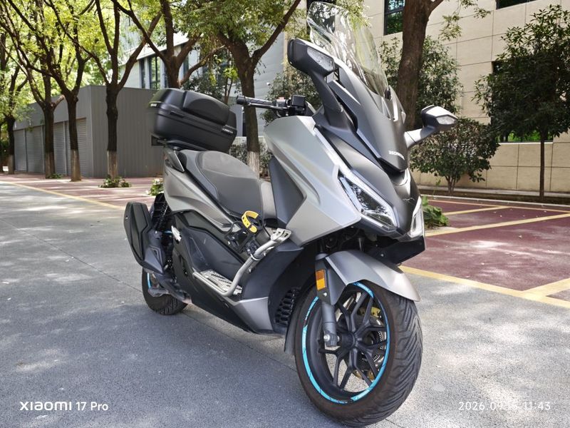 本田WING NSS350