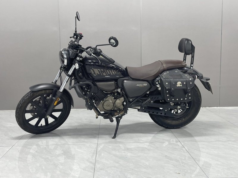QJMOTOR 闪150