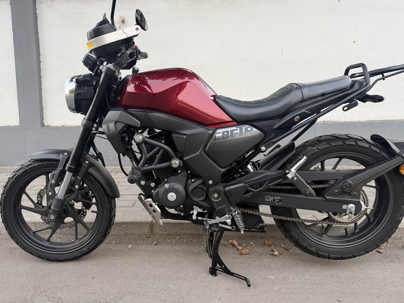 新大洲本田 CBF190TR