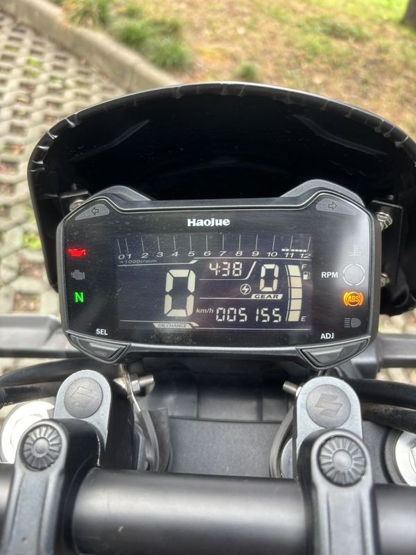 豪爵 TR300