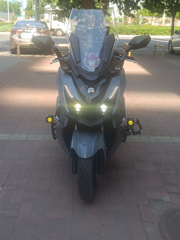 SYM三阳 巡弋 Cruisym 300