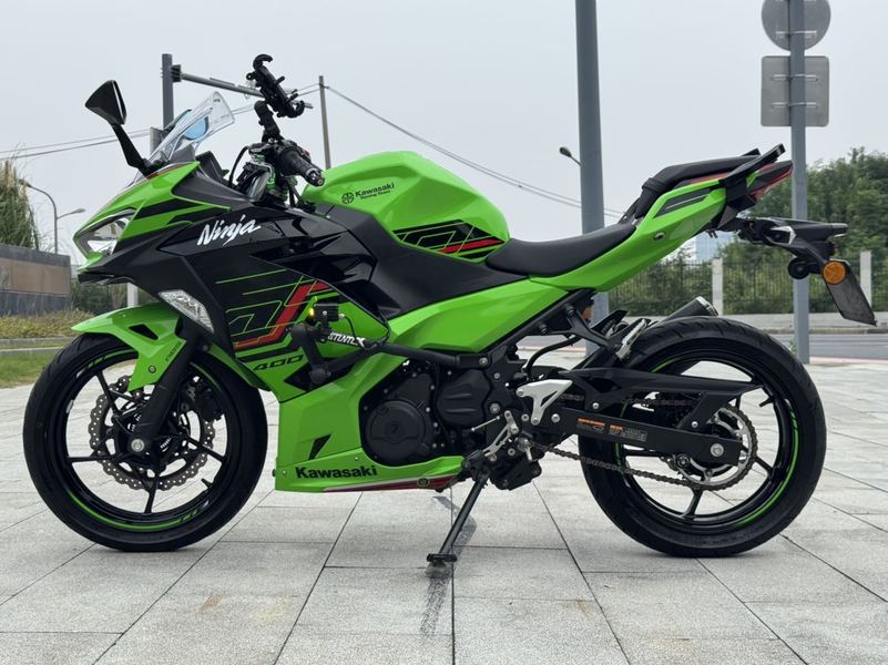 川崎 Ninja 400