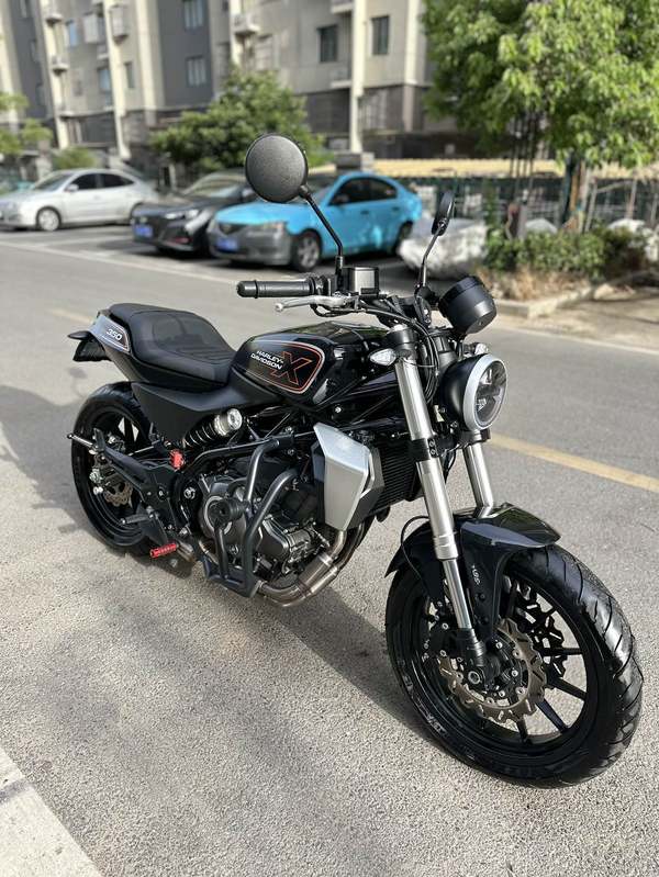 哈雷戴维森 X 350