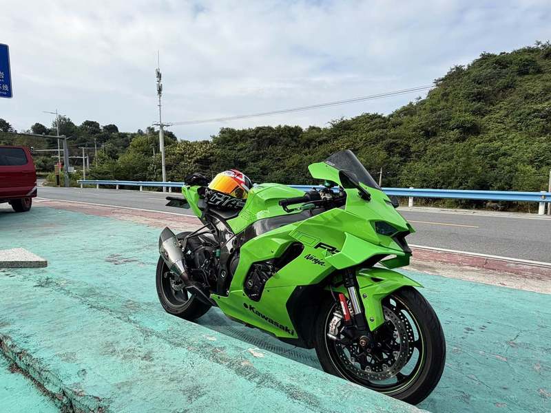 川崎 Ninja ZX-10RR