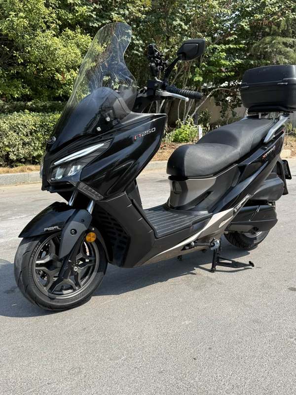 光阳 赛艇 CT250