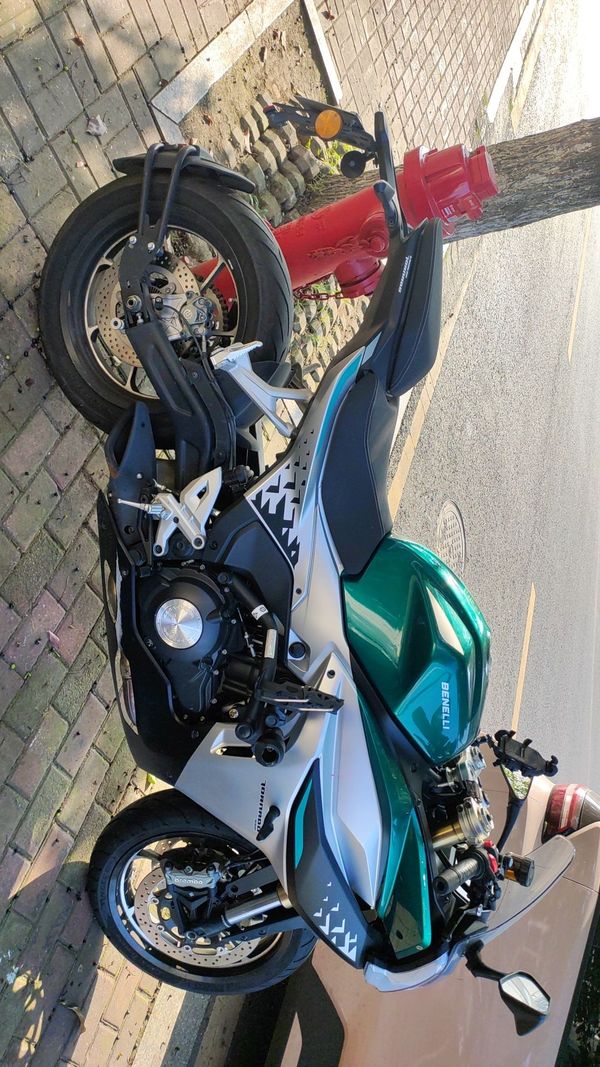 贝纳利 龙卷风 Tornado 552R