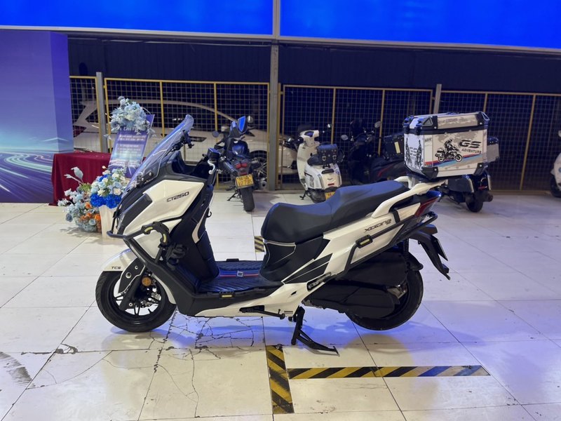 光阳 赛艇 CT250