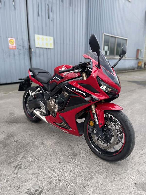 本田DREAMWING CBR650R