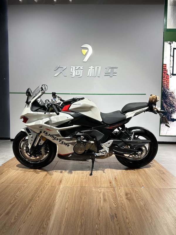 QJMOTOR 赛550