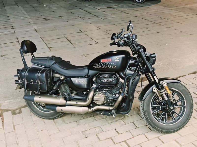 QJMOTOR 闪350