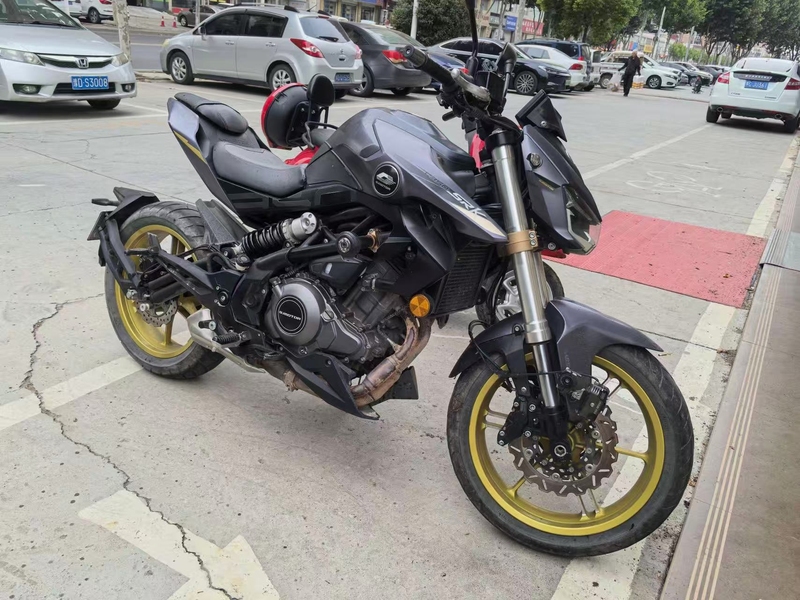 QJMOTOR 追350