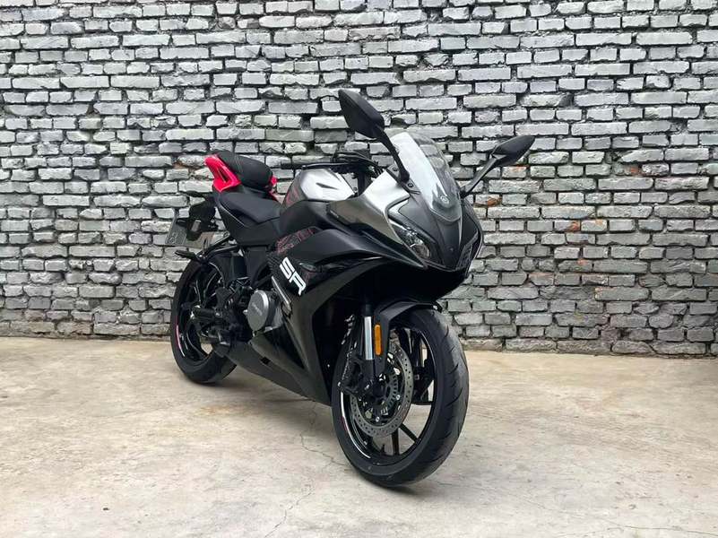 春风 250SR
