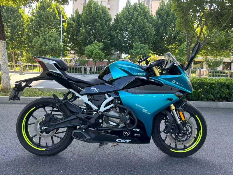 春风 250SR
