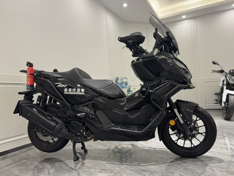 本田 ADV350