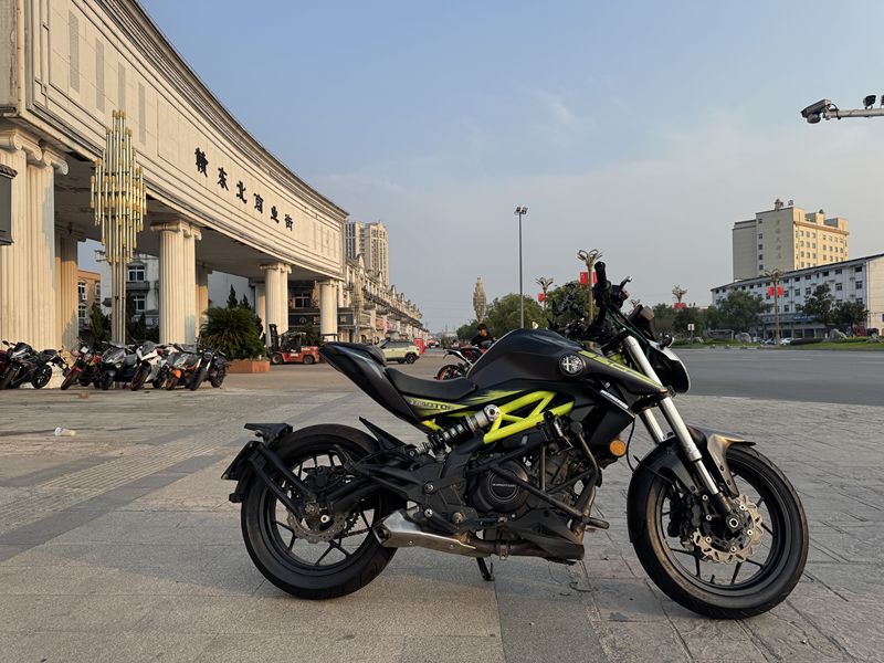 QJMOTOR 追350