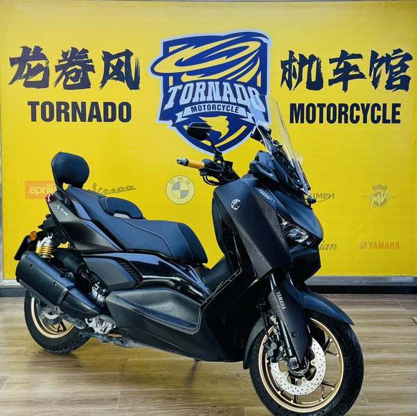 雅马哈 XMAX