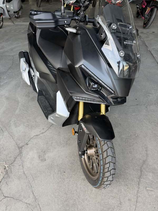 新大洲本田 NS150XC