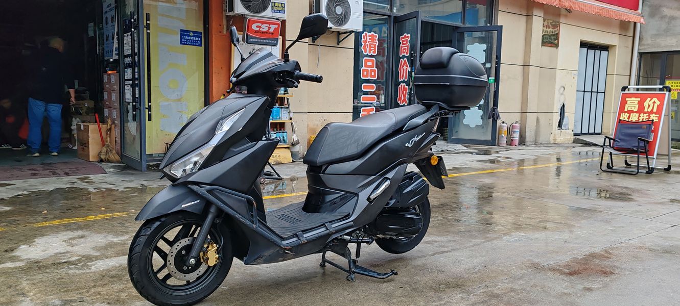 五羊本田 NX125