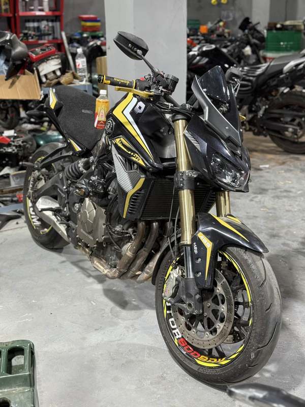 QJMOTOR 追600