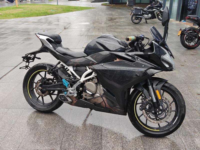 春风 250SR