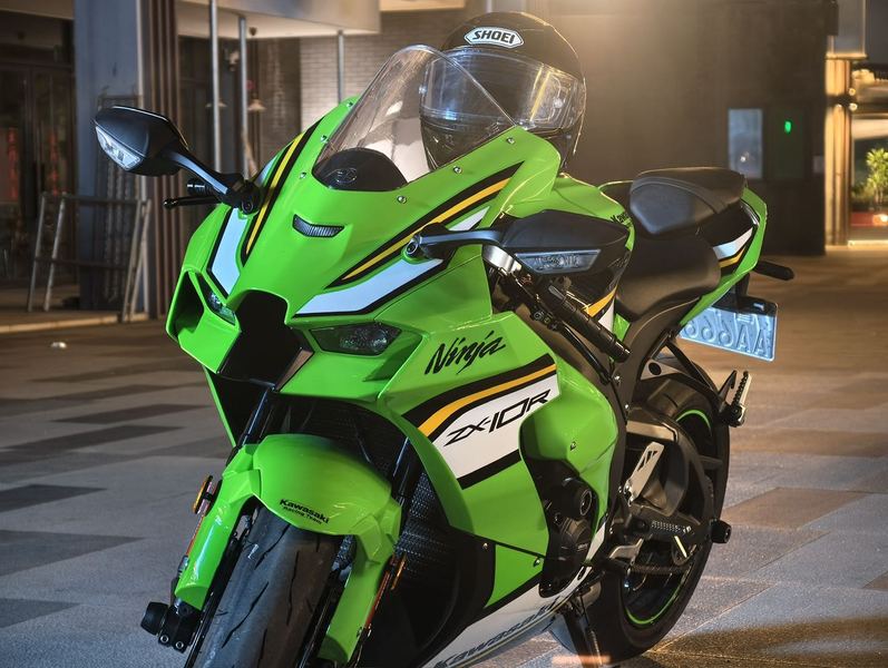 川崎 Ninja ZX-10R
