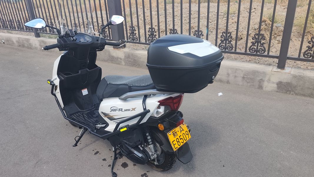 豪爵 AFR125/S